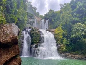 Nauyaca Waterfall